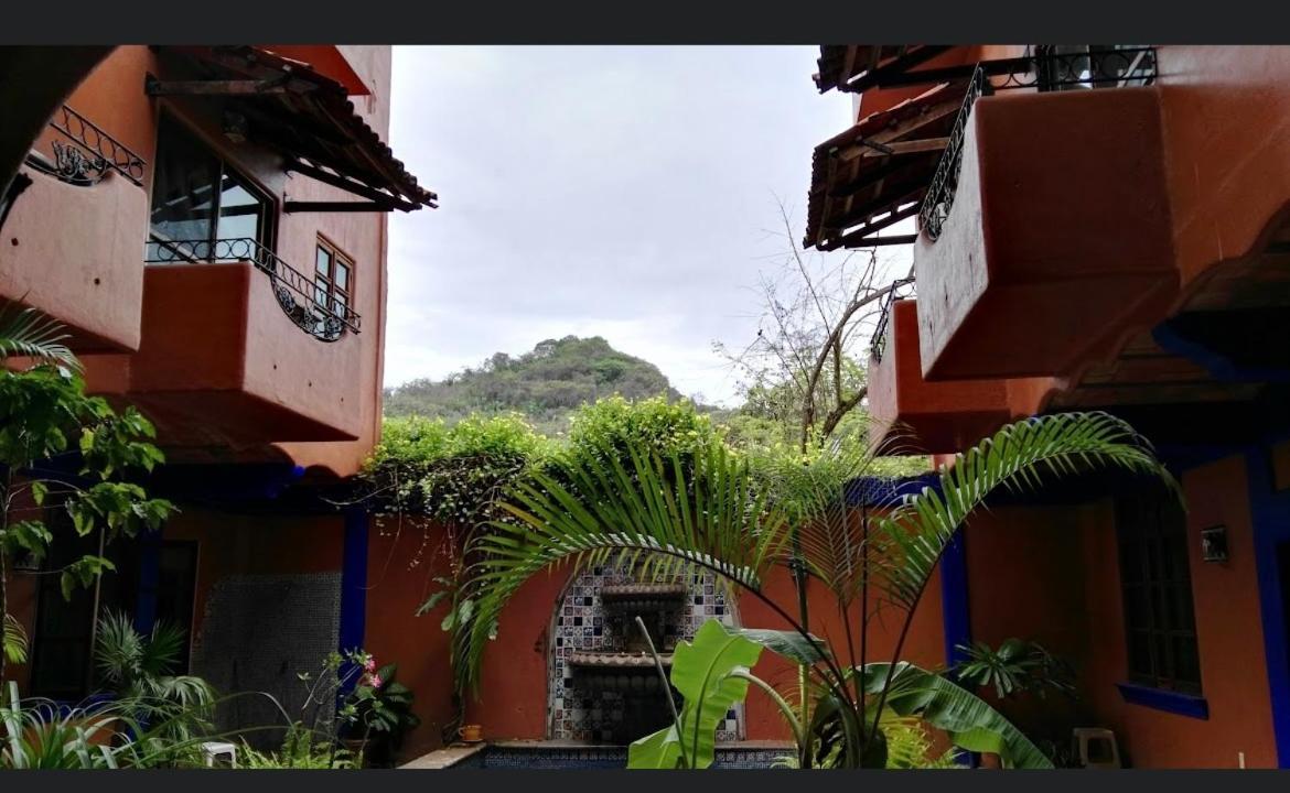 Posada Las Flores Los Ayala Kültér fotó