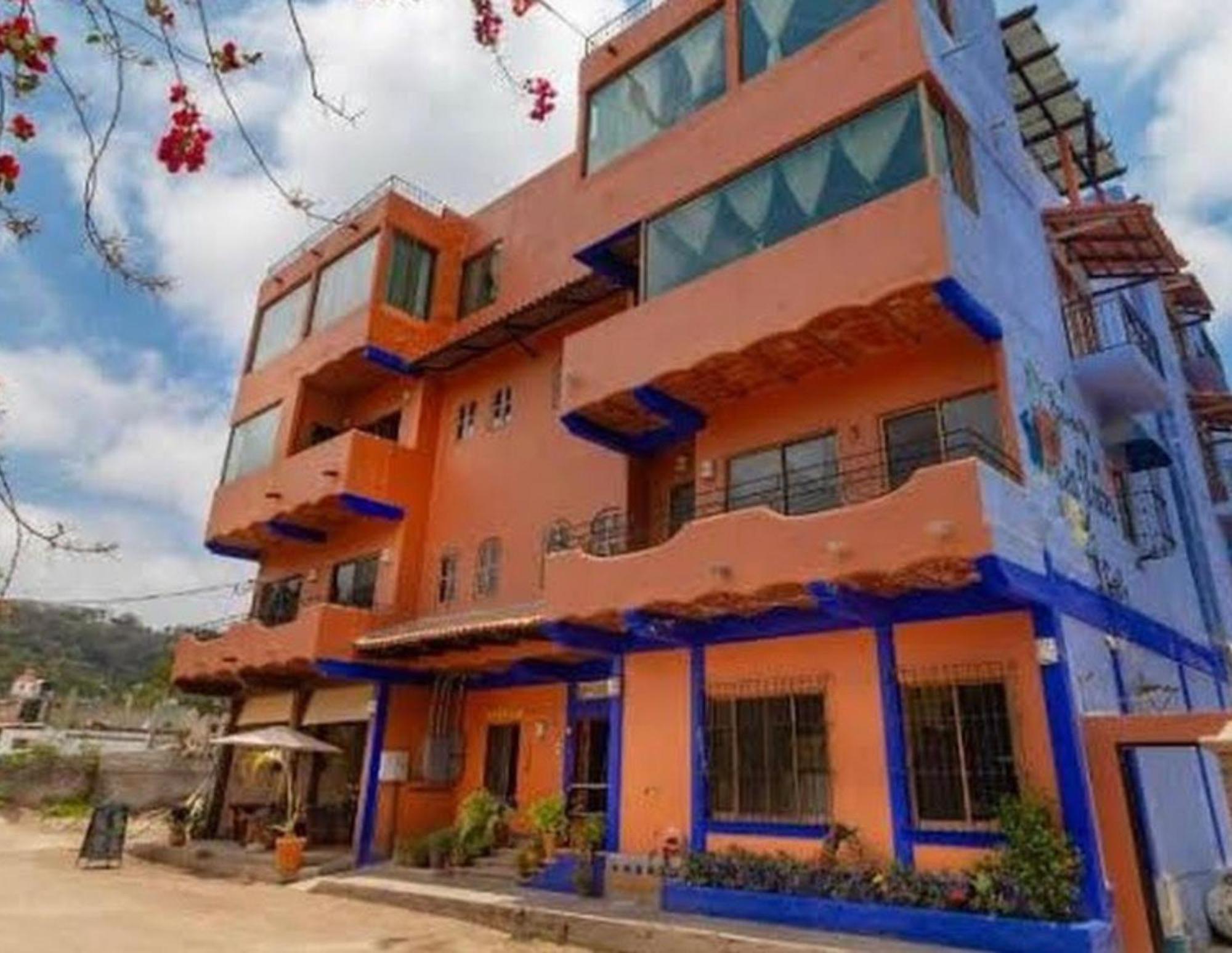 Posada Las Flores Los Ayala Kültér fotó